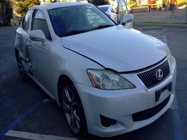 2009 LEXUS IS250, WHITE, SDN, 2.5L, AT,  Z25940
